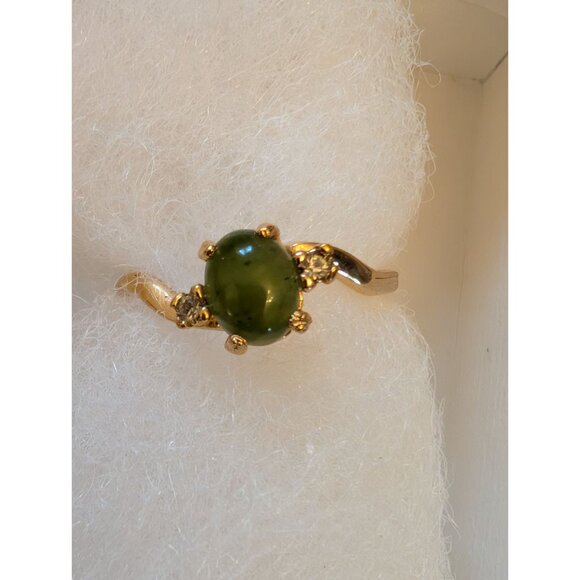 10 K Gold Plated Jade & Diamond Accent Ring Size 9 - Picture 1 of 7